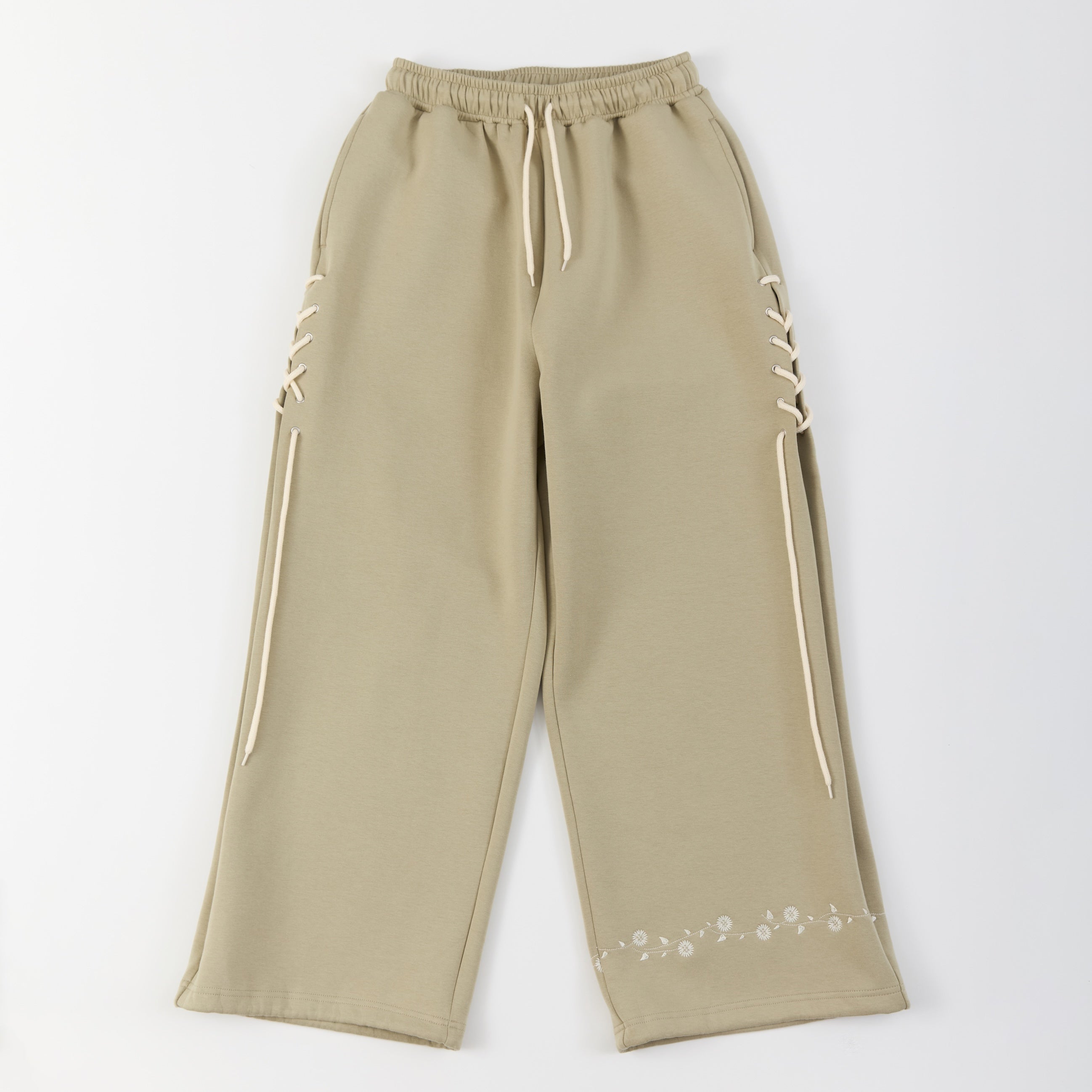 ブーツストラップパンツ(8/31) – Nan2Mo