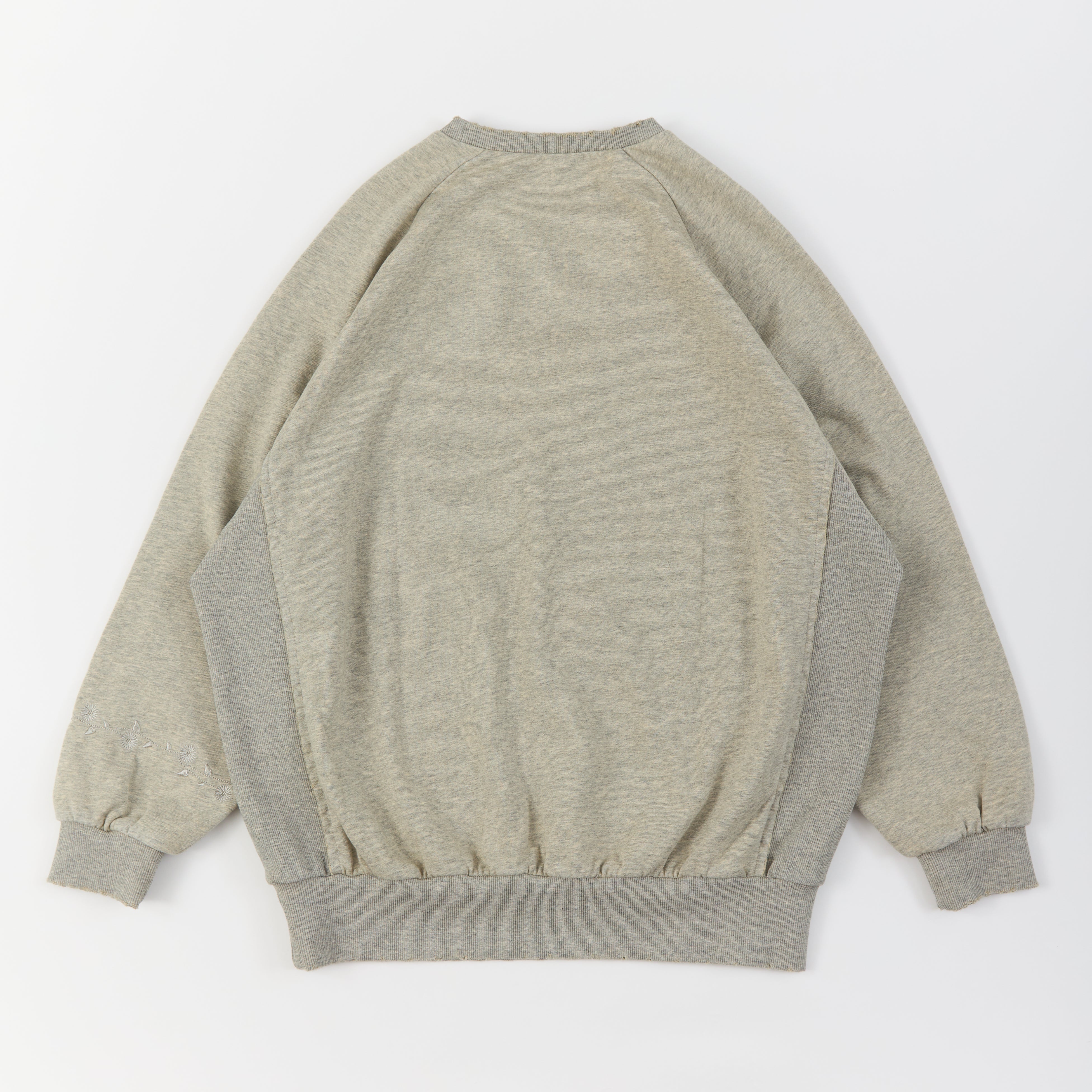 JUMP OUT GIRL スウェット – Nan2Mo