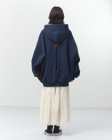 レディースモデル身長：166cm 着用サイズ：1